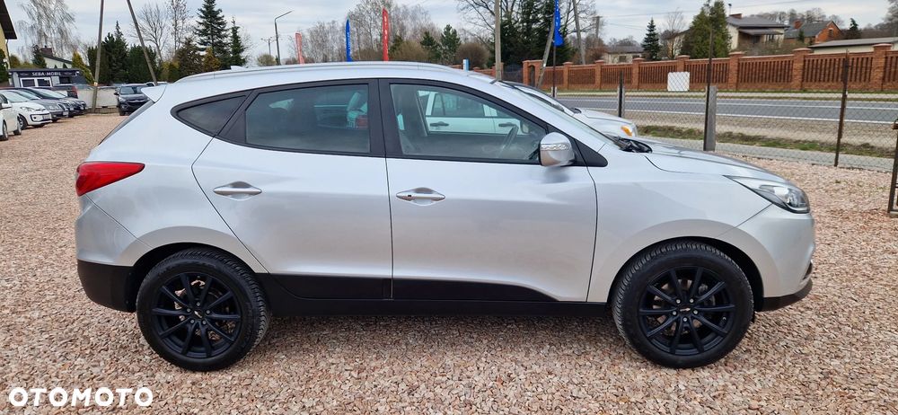 Hyundai ix35 blue 1.6 2WD Finale Silver - 6