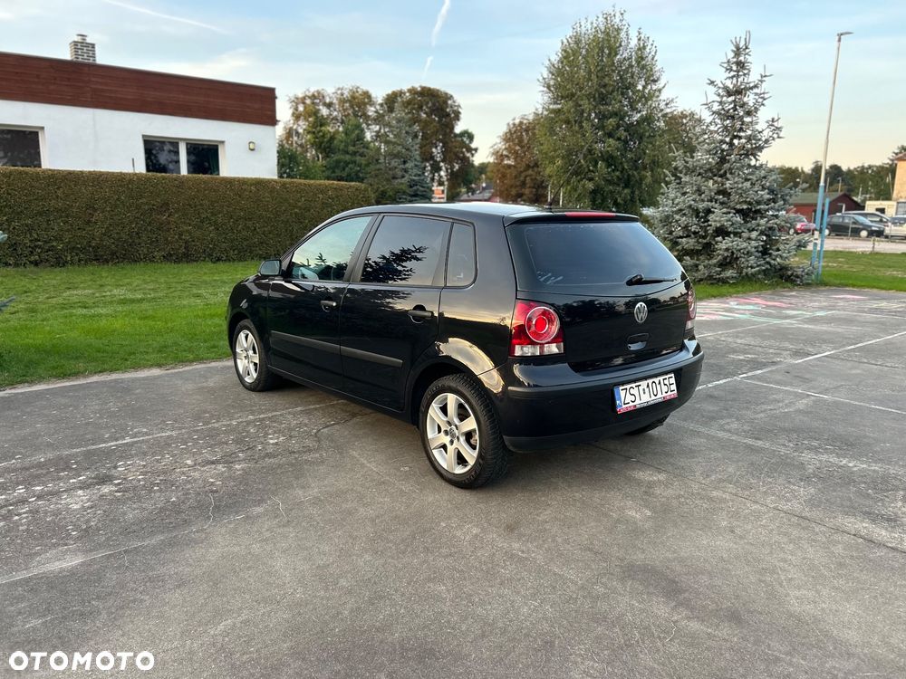 Volkswagen Polo 1.4 Tour - 5