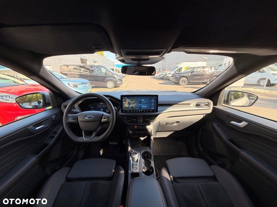 Ford Kuga - 16