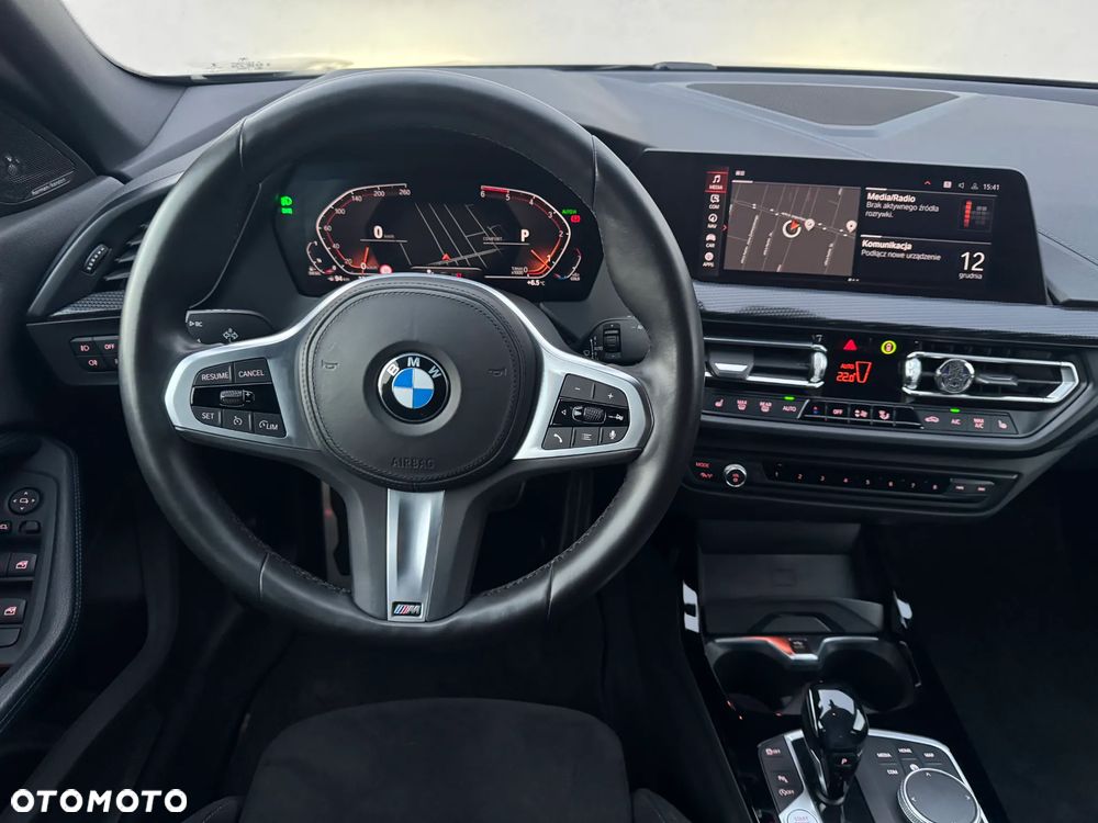 BMW Seria 2 220d Sport - 9