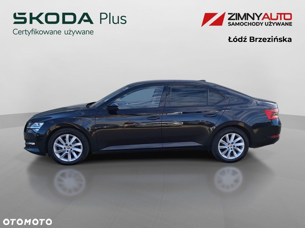Skoda Superb 2.0 TDI SCR 4x4 Style DSG - 10
