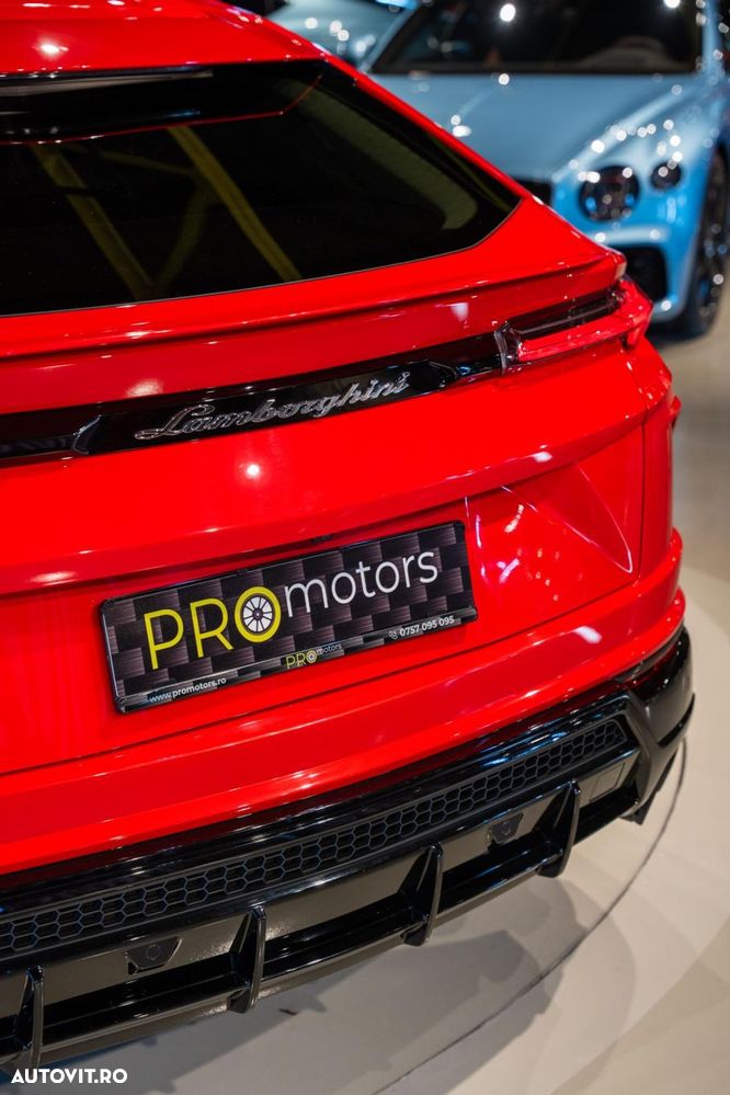 Lamborghini URUS - 20