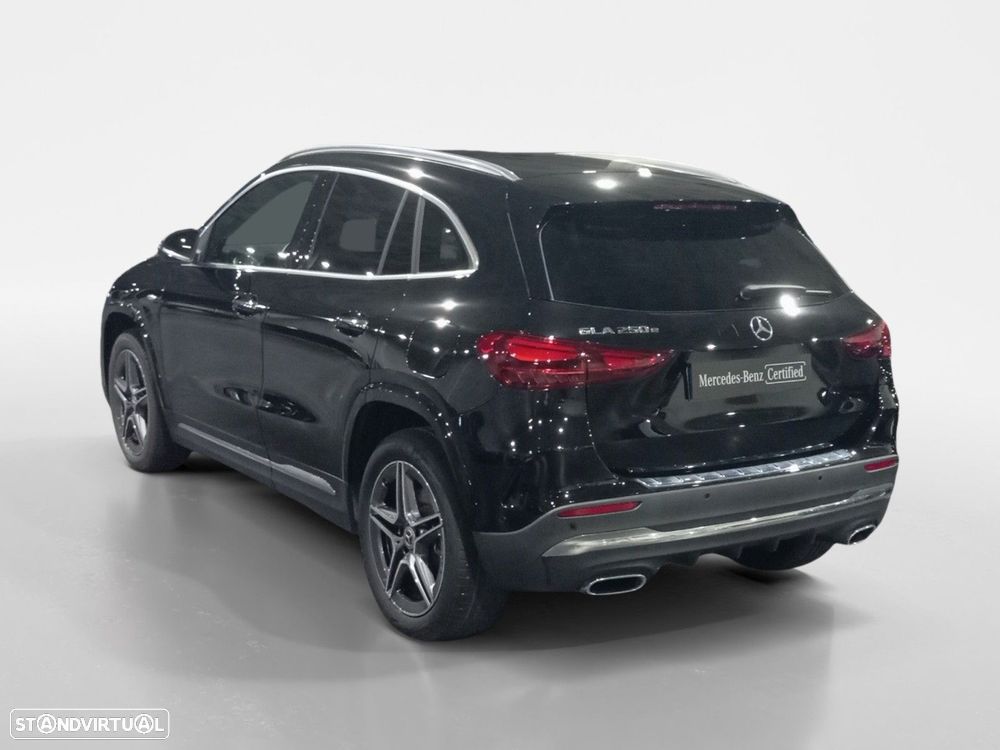 Mercedes-Benz GLA 250 e - 3