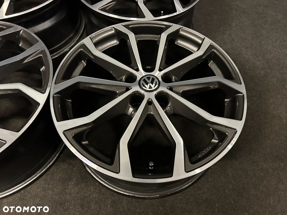 Alufelgi VW Golf 8, 7, 6, 5, Touran Caddy, Skoda Octavia III, II, Seat Leon 18 cali 5x112 4szt. Ładne! - 8