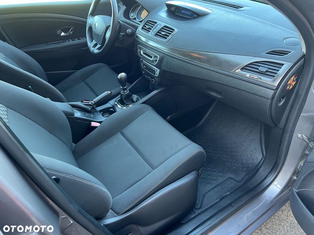 Renault Megane 1.6 16V Dynamique - 27