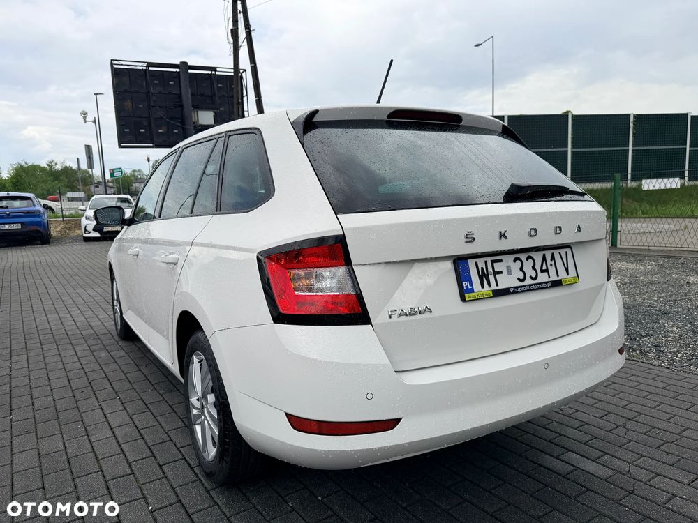 Skoda Fabia 1.0 TSI Ambition - 12