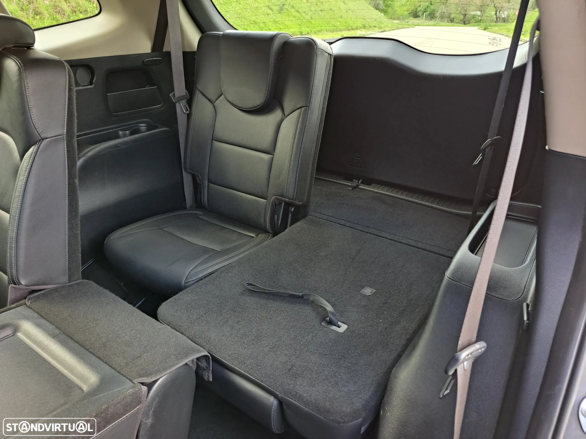 Kia Carens 1.7 CRDi ISG TX - 31