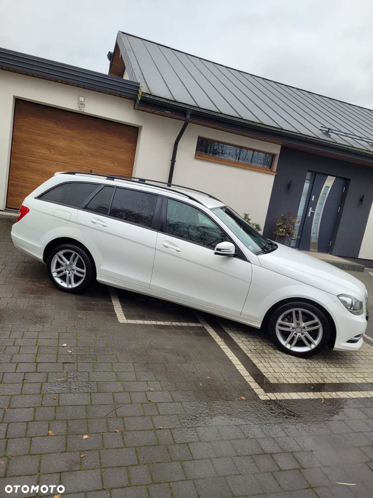 Mercedes-Benz Klasa C 180 7G-TRONIC - 3