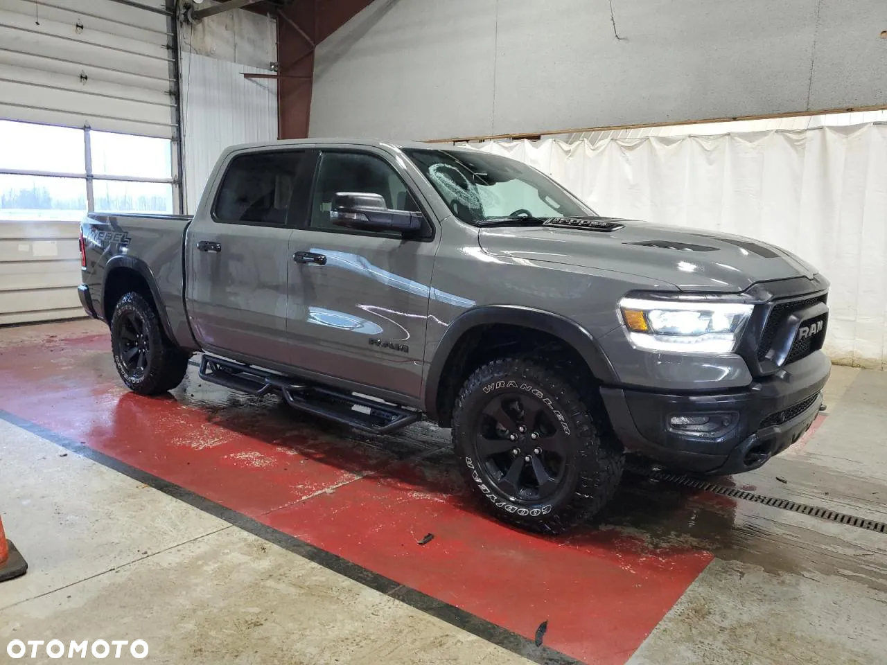 RAM 1500 5.7 Crew Cab Rebel - 4
