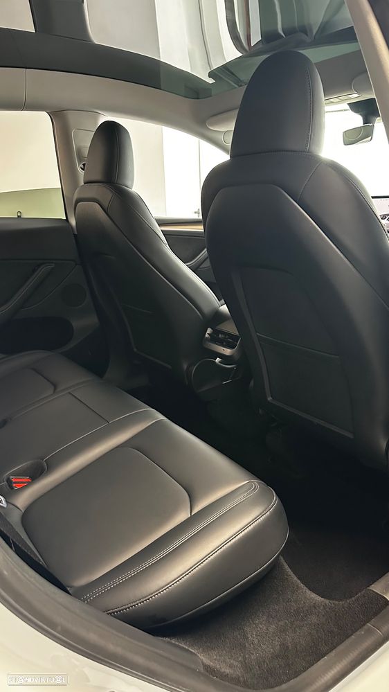 Tesla Model Y Tração Traseira - 15
