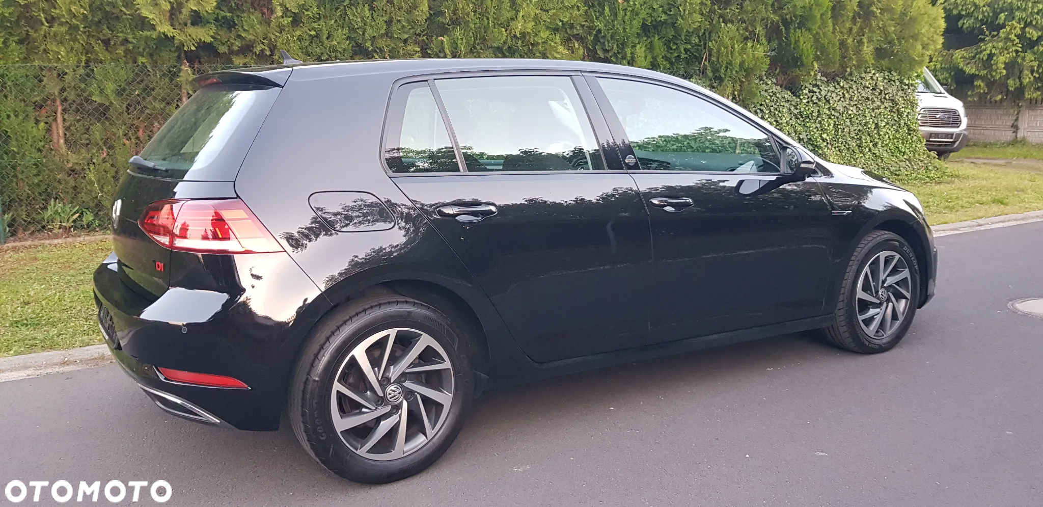 Volkswagen Golf 2.0 TDI DSG Sound - 16