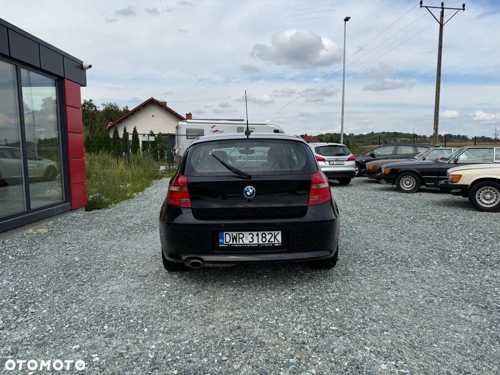 BMW Seria 1 116i - 12