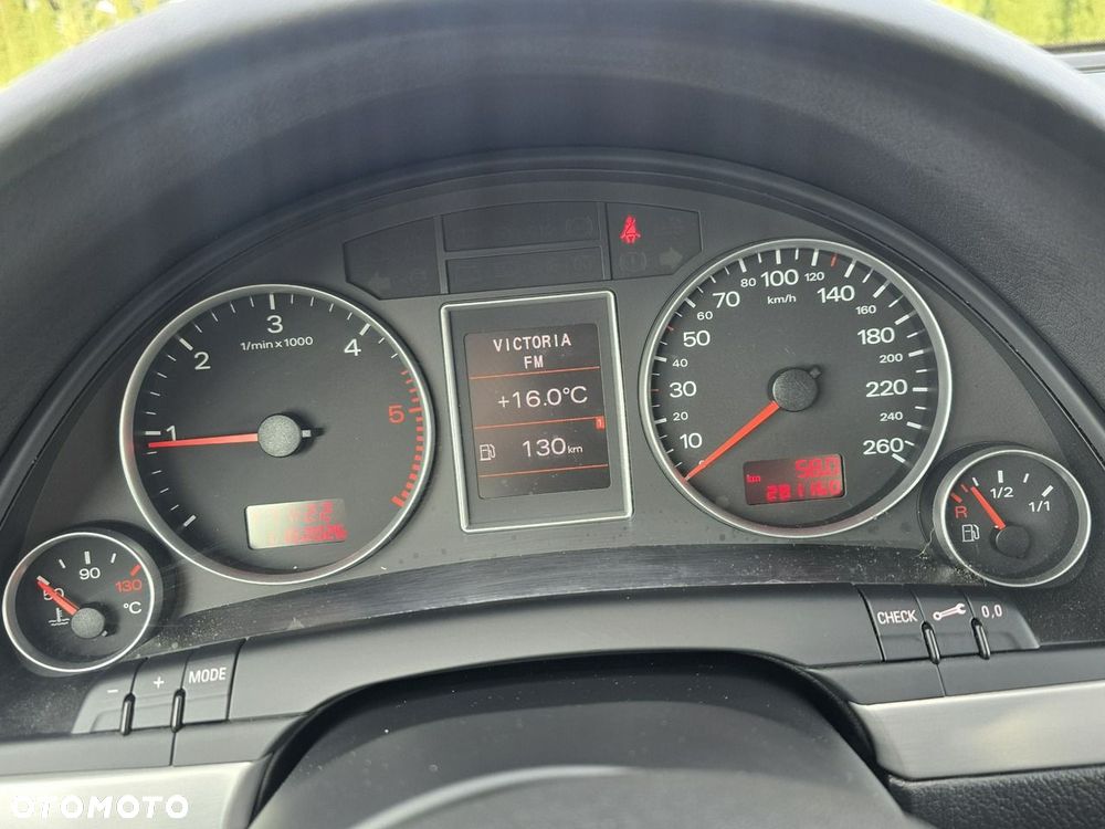 Audi A4 Avant - 36