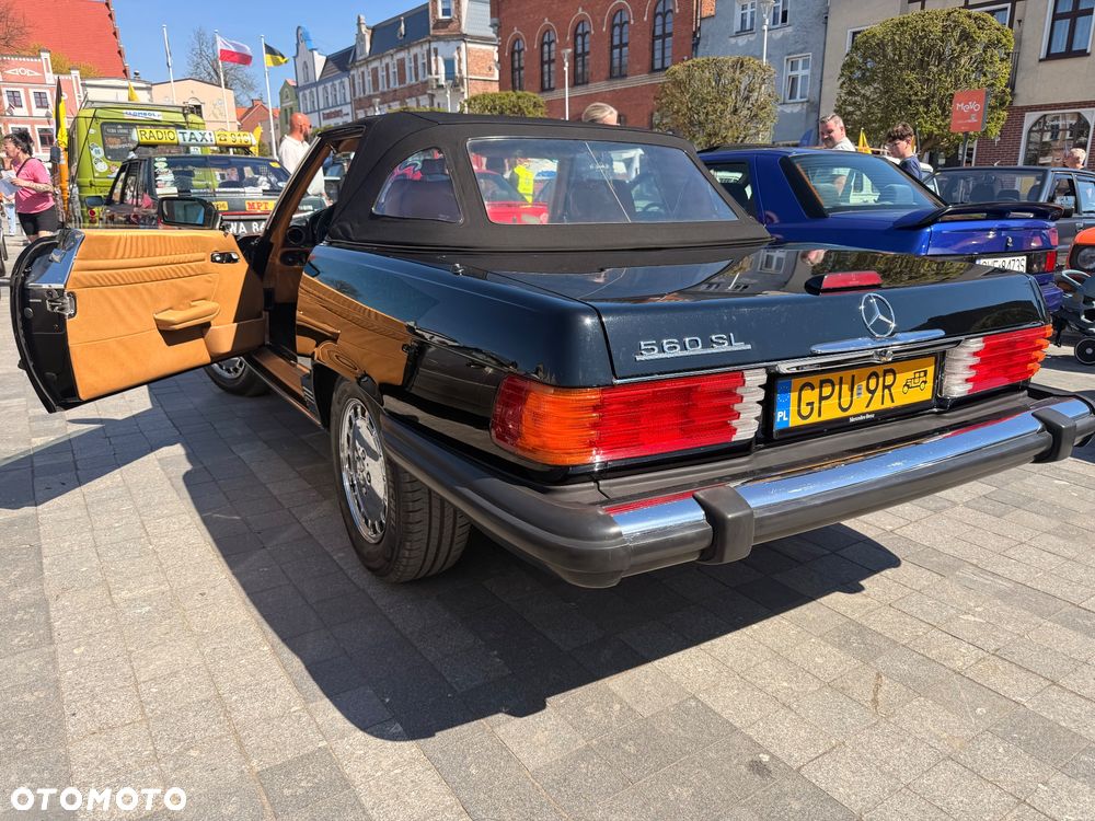 Mercedes-Benz SL - 15