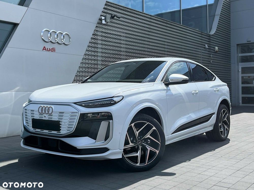 Audi Q6 e-tron - 8