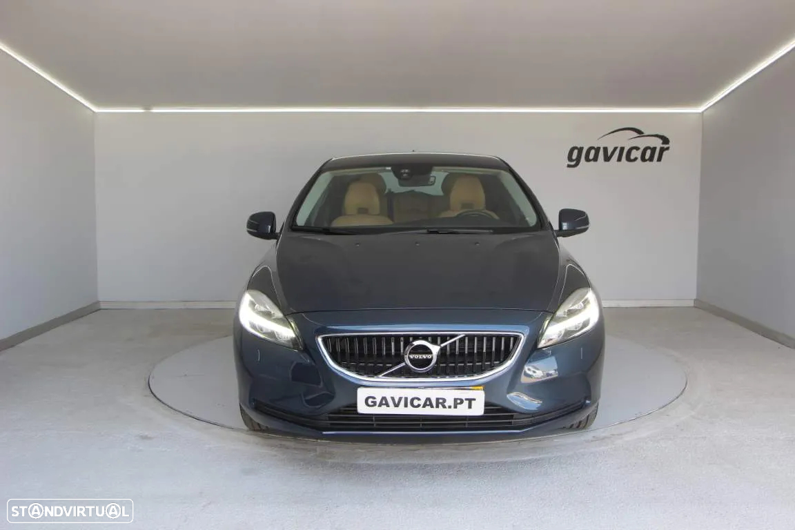 Volvo V40 1.5 T3 Sport Edition Plus Geartronic - 9