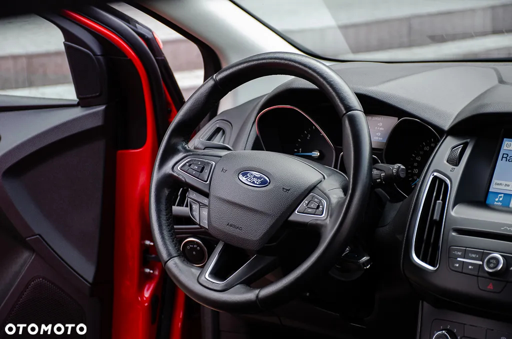 Ford Focus 1.5 EcoBlue Start-Stopp-System TITANIUM - 27