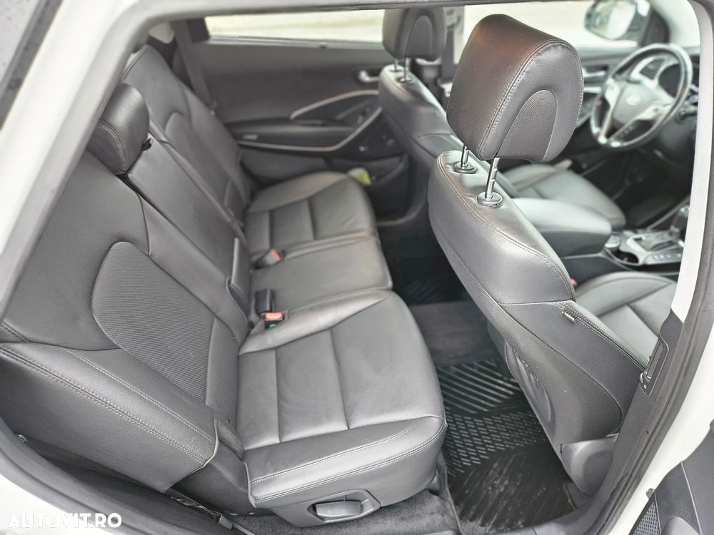 Hyundai Grand Santa Fe 2.2 CRDi ISG 4WD Aut. Luxury - 12