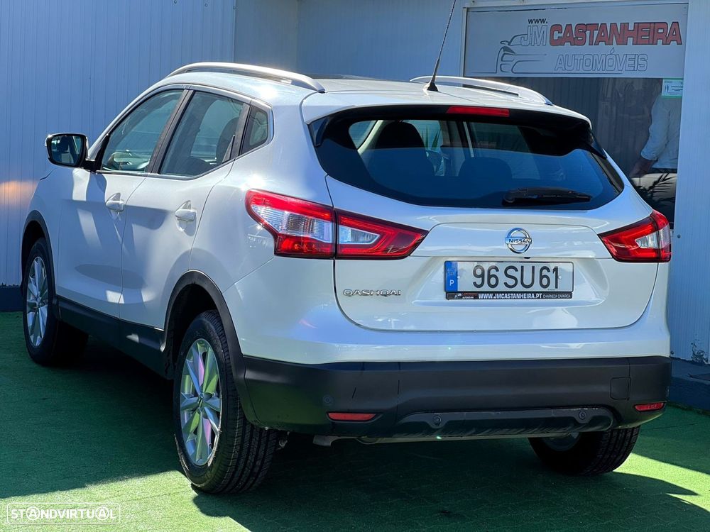 Nissan Qashqai 1.5 dCi N-Connecta - 5
