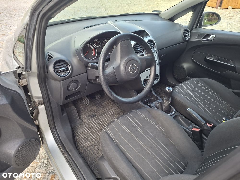 Opel Corsa - 5