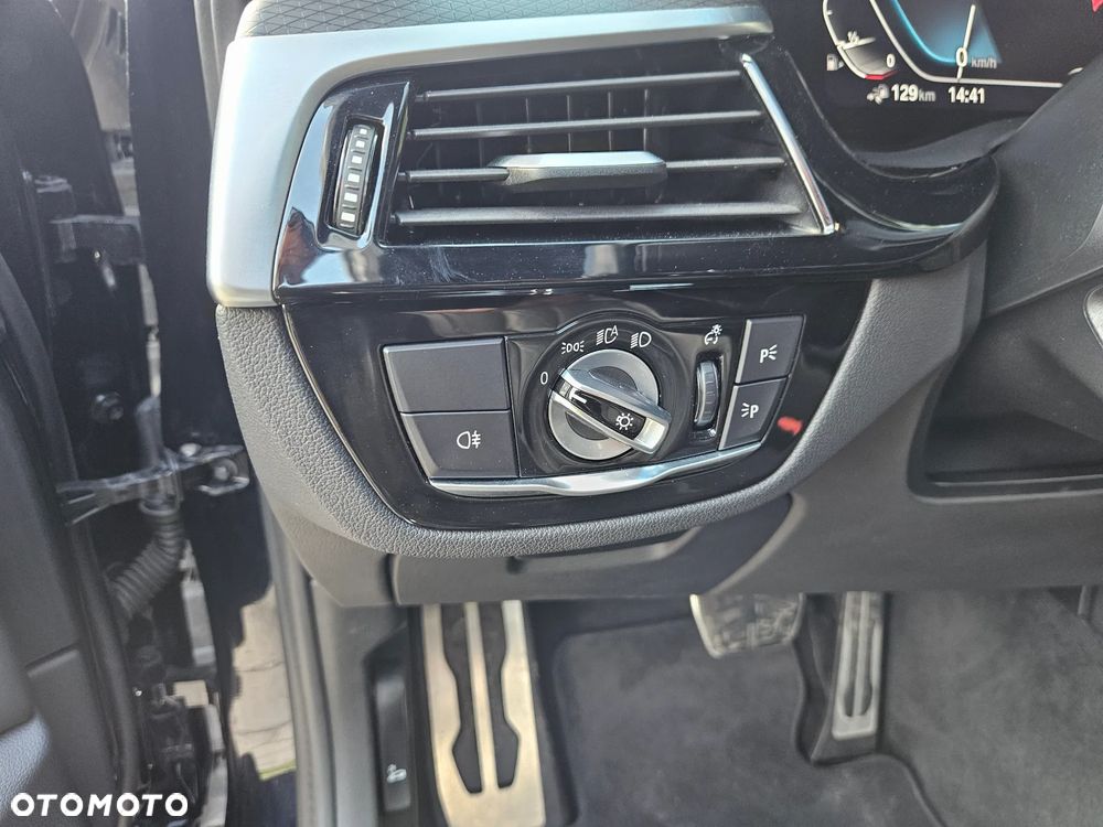 BMW Seria 5 545e xDrive M Sport sport - 21