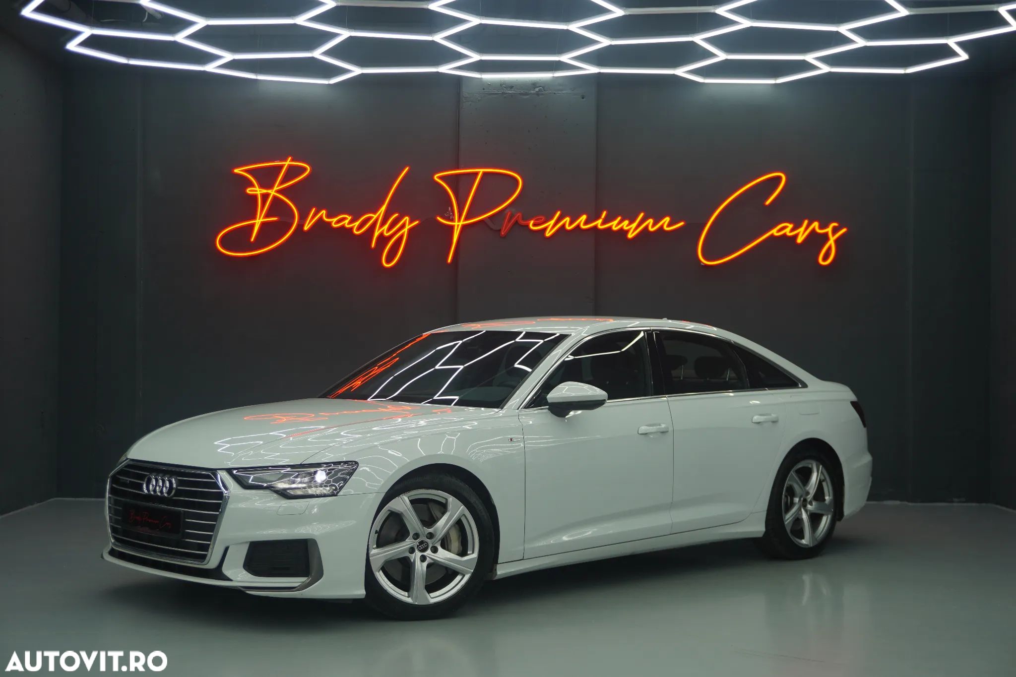 Audi A6 50 TFSI e quattro S tronic - 1