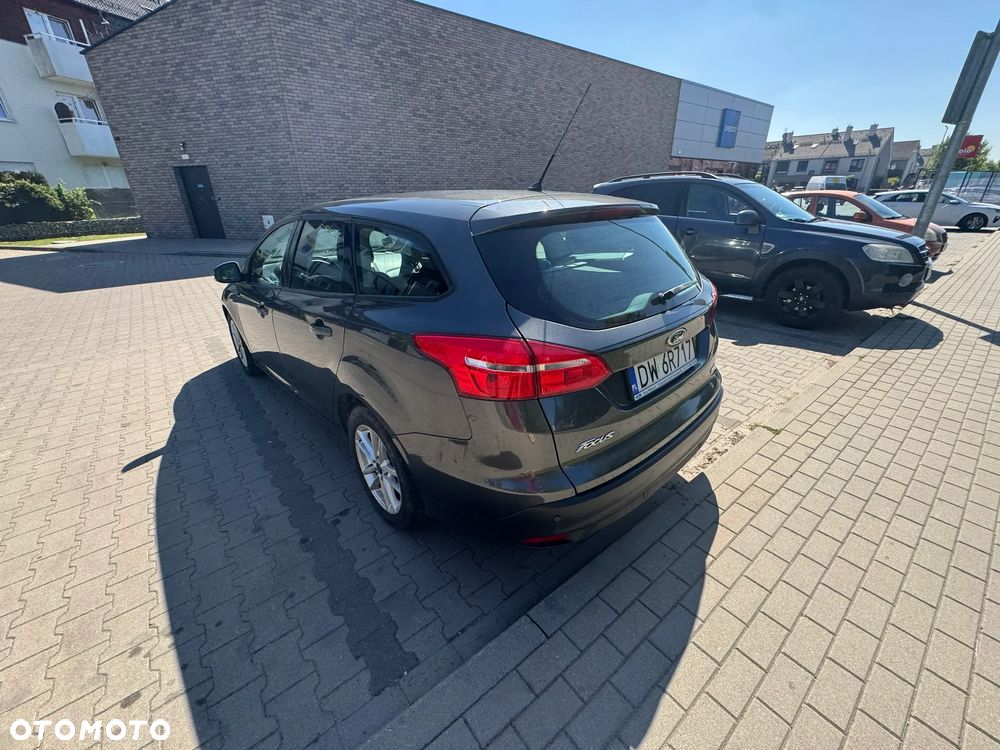 Ford Focus 1.5 EcoBoost Trend ASS - 4