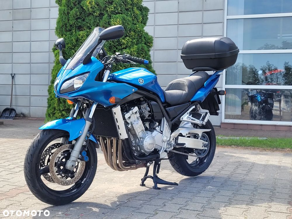 Yamaha FZS - 14