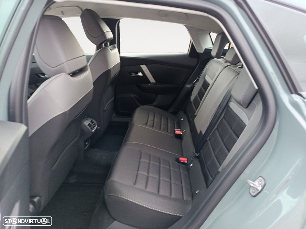 Citroën C4 1.2 PureTech Plus EAT8 - 14