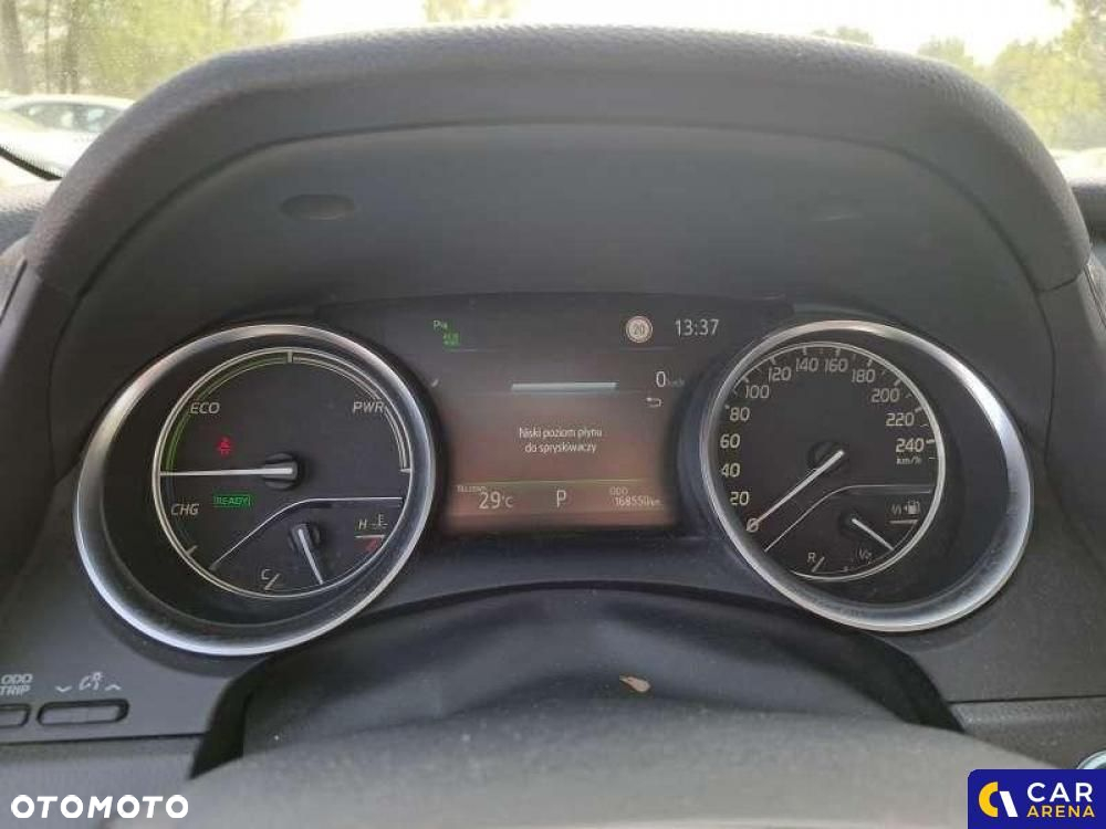 Toyota Camry - 10