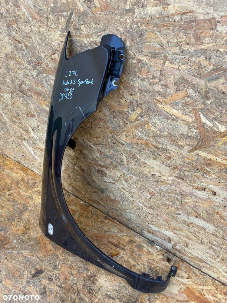 Audi A3 8P lift 06-09 kod lak. LZ7L BŁOTNIK PRZÓD PRZEDNI PRAWY - 7