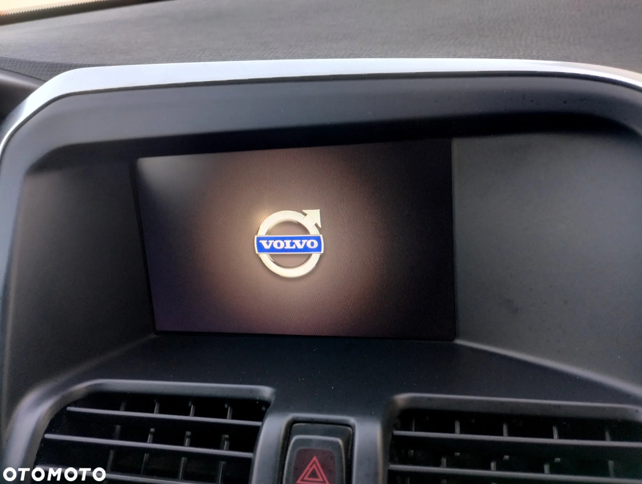 Volvo XC 60 D4 Drive-E Kinetic - 29