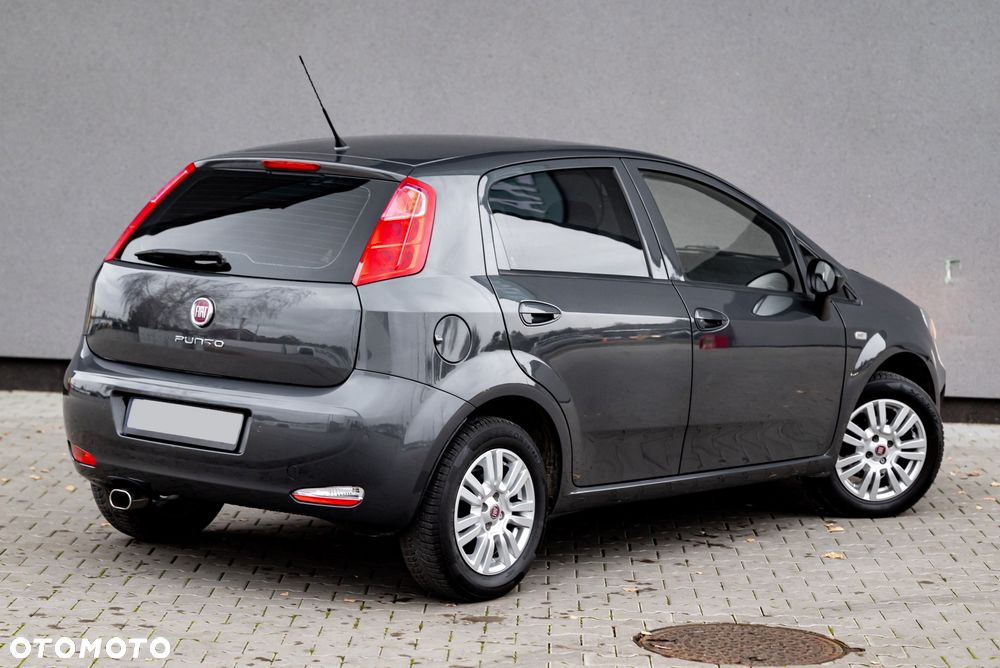 Fiat Punto 1.4 Easy S&S - 10