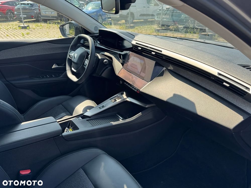 Peugeot 308 1.5 BlueHDi Allure S&S EAT8 - 19