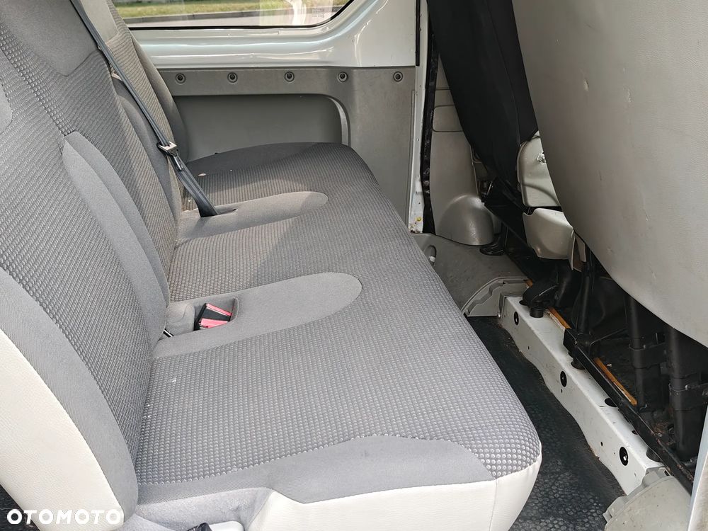 Opel Vivaro L1H1 DPF Tour - 17