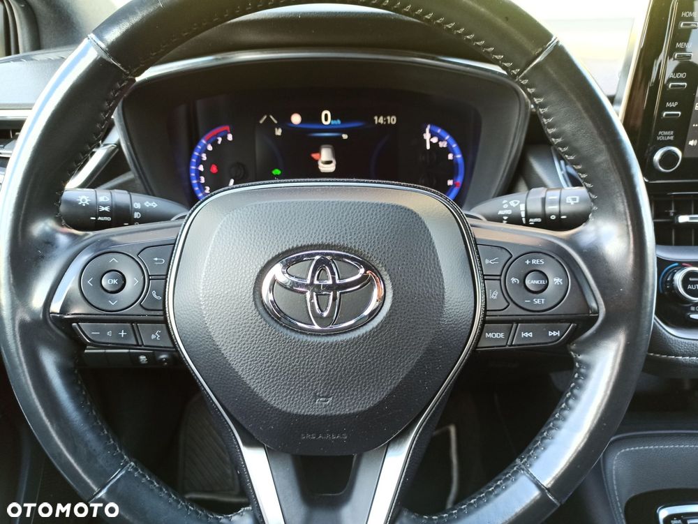 Toyota Corolla - 13