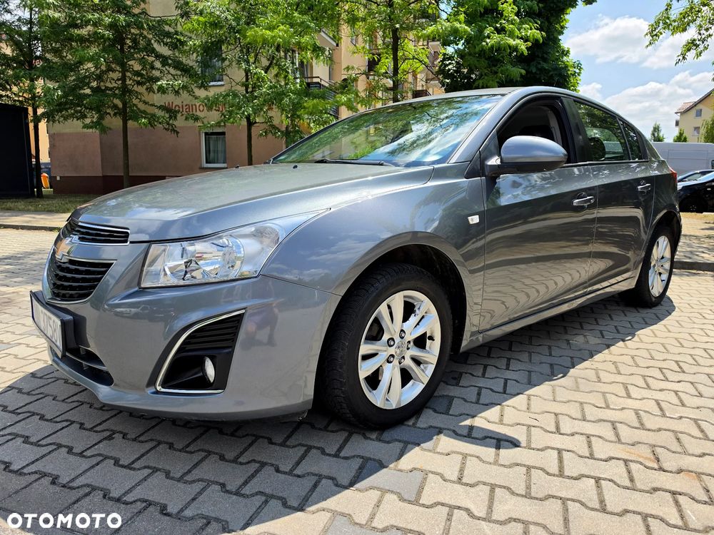 Chevrolet Cruze - 17