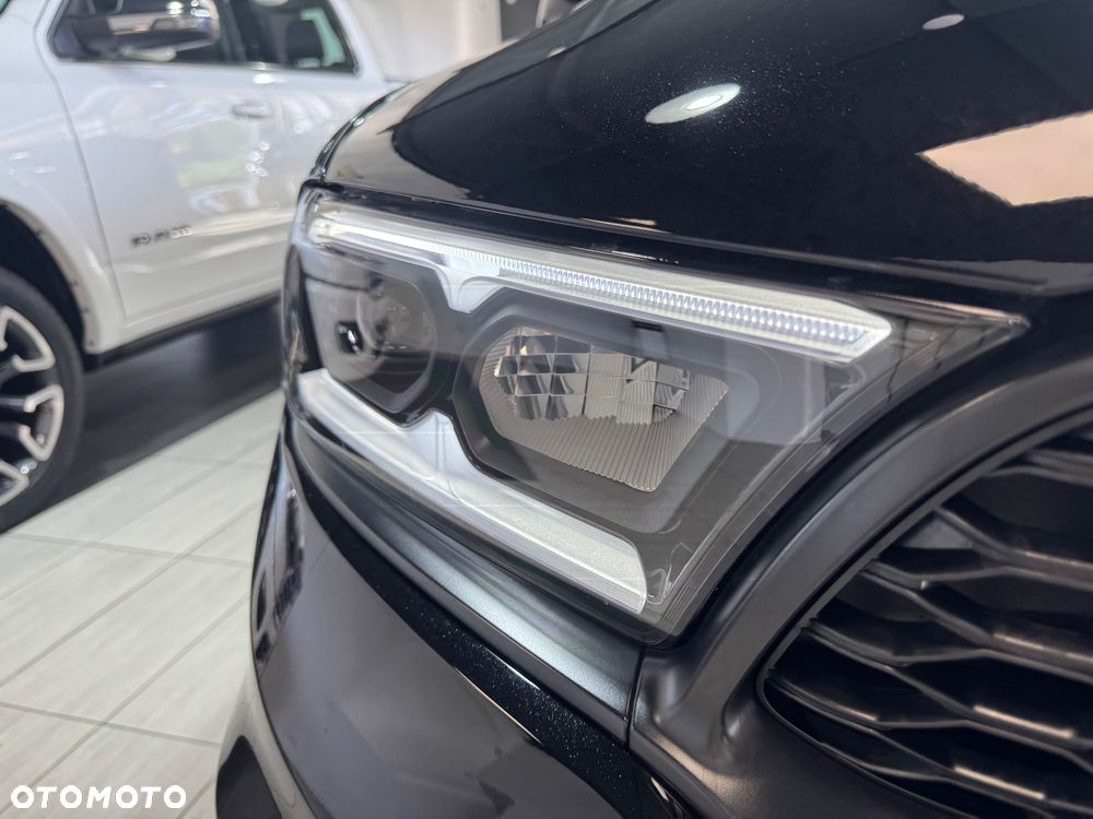 Dodge Durango 5.7 R/T - 30