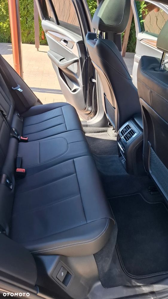 BMW X4 xDrive30i xLine - 12