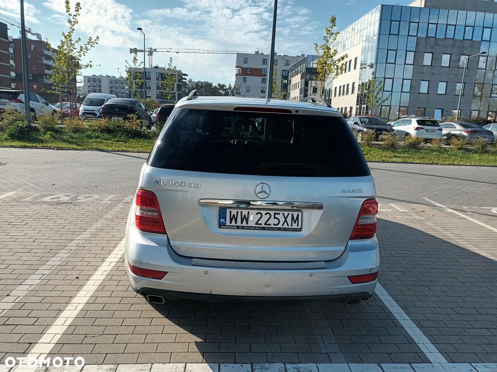 Mercedes-Benz Ml 2010 photo 4