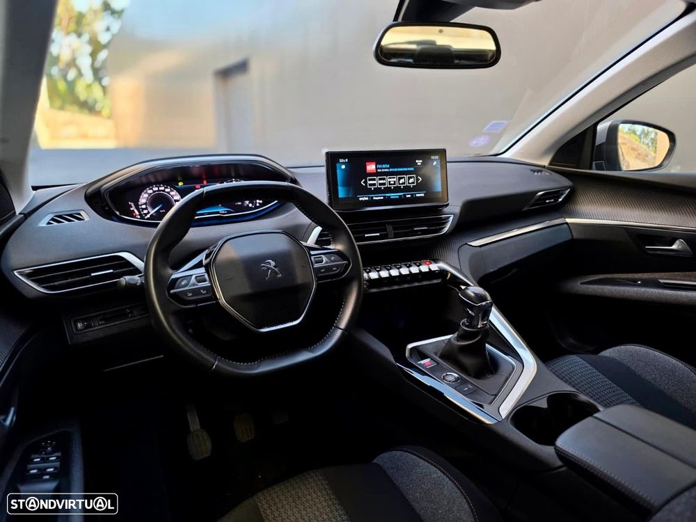 Peugeot 3008 1.2 PureTech Active - 19