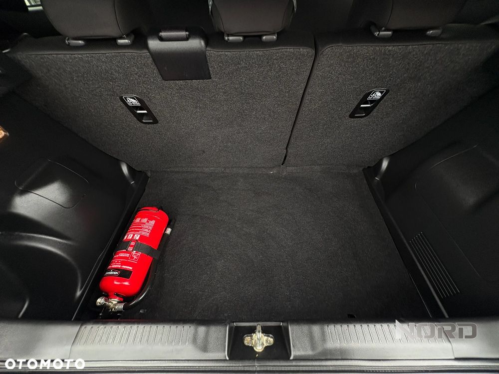 Suzuki Swift 1.2 Dualjet Hybrid Allgrip Comfort - 23