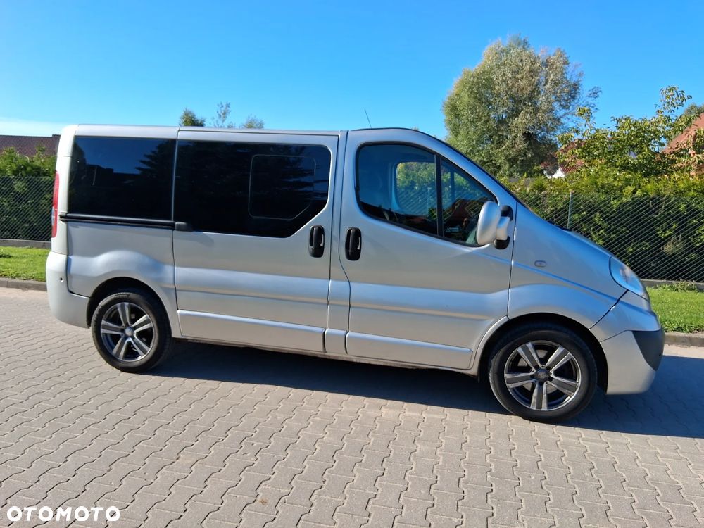 Opel Vivaro L1H1 Tour Cosmo - 3
