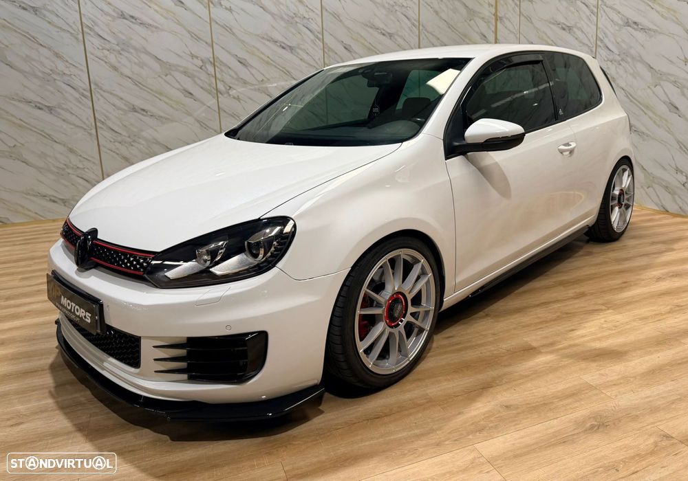 VW Golf 2.0 TSi GTI DSG - 1
