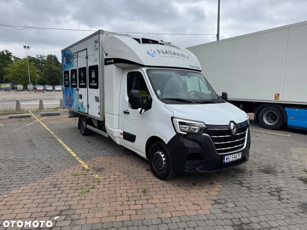 Renault Master - 1