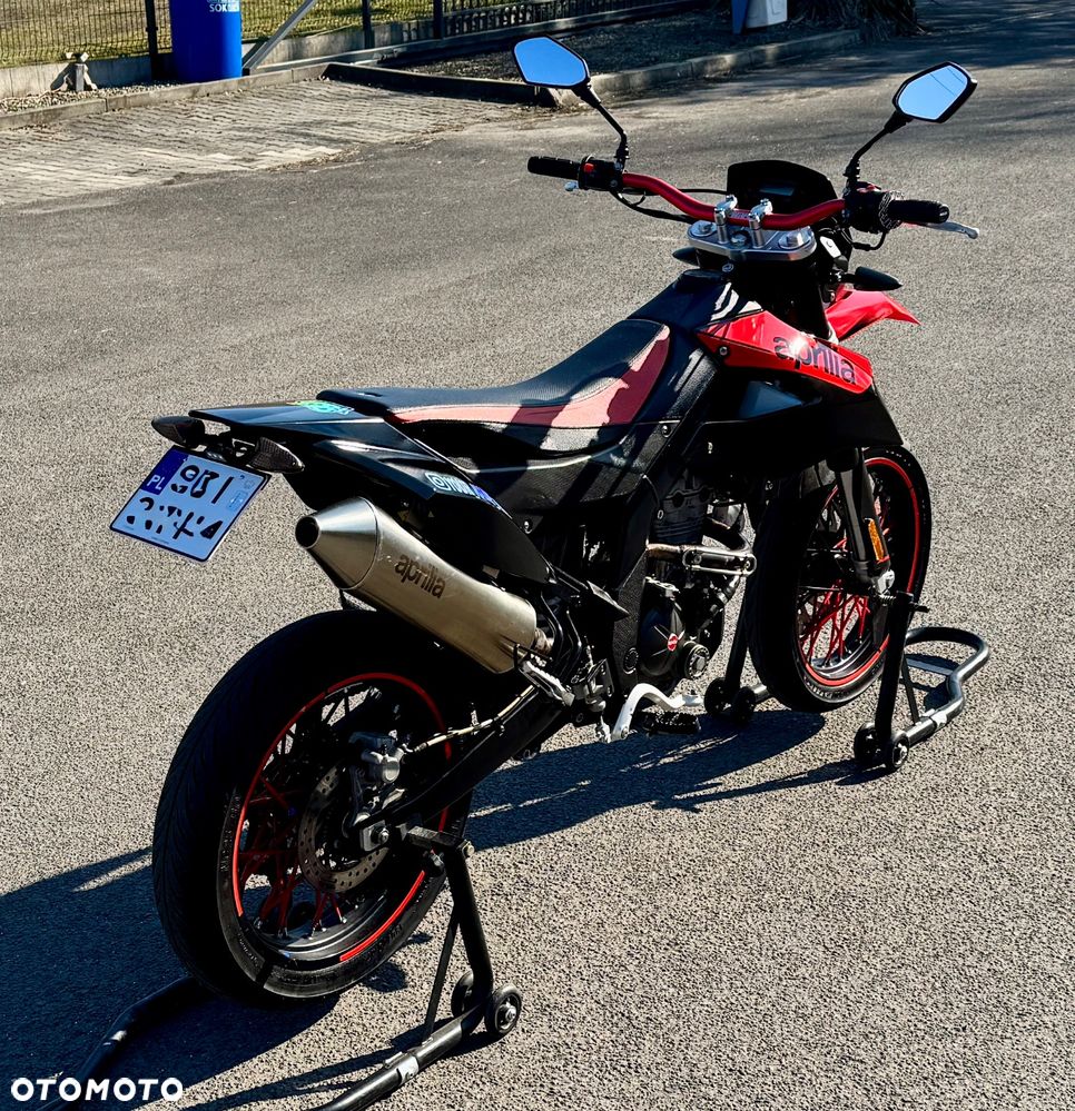 Aprilia SX - 11