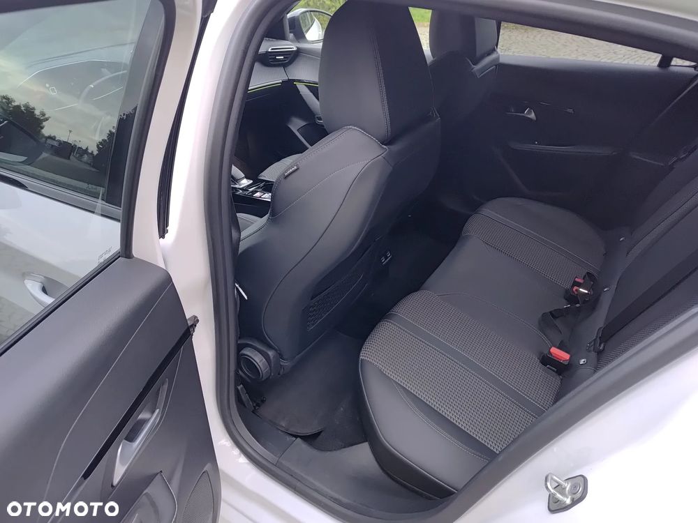 Peugeot 208 Elektromotor 136 GT Pack - 9
