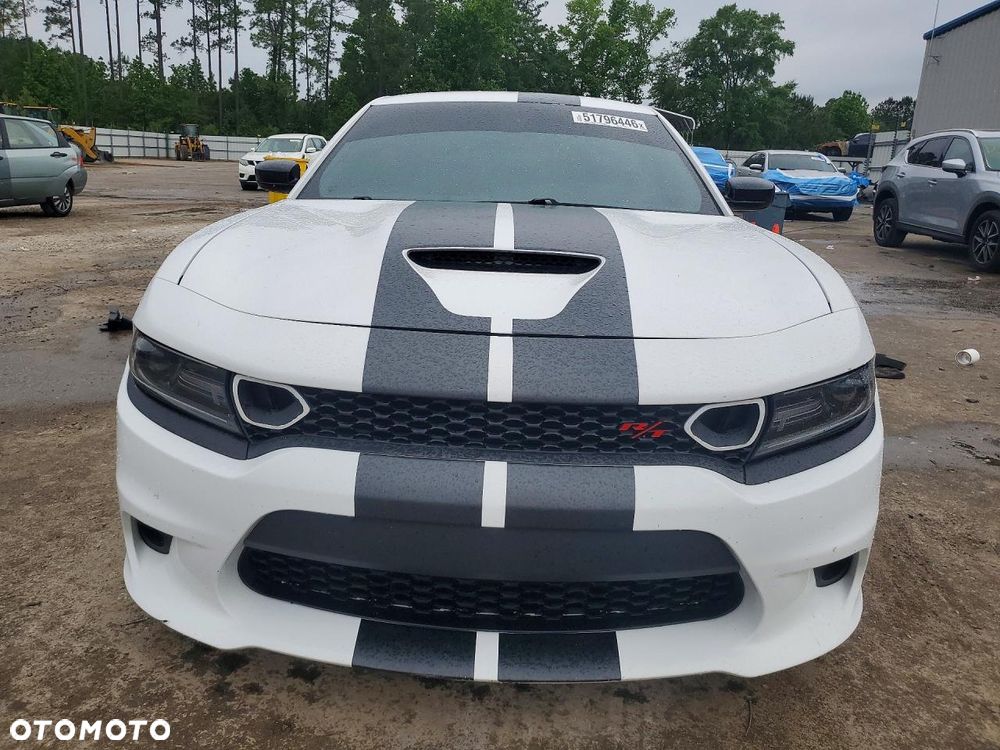 Dodge Charger - 2