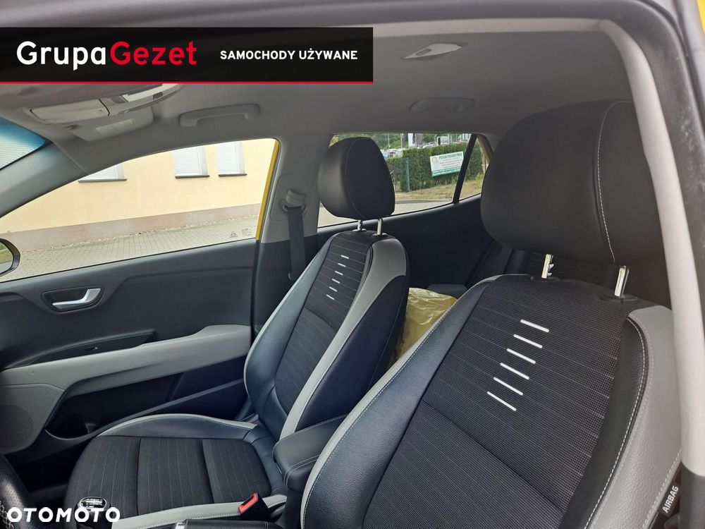 Kia Stonic 1.4 L - 11