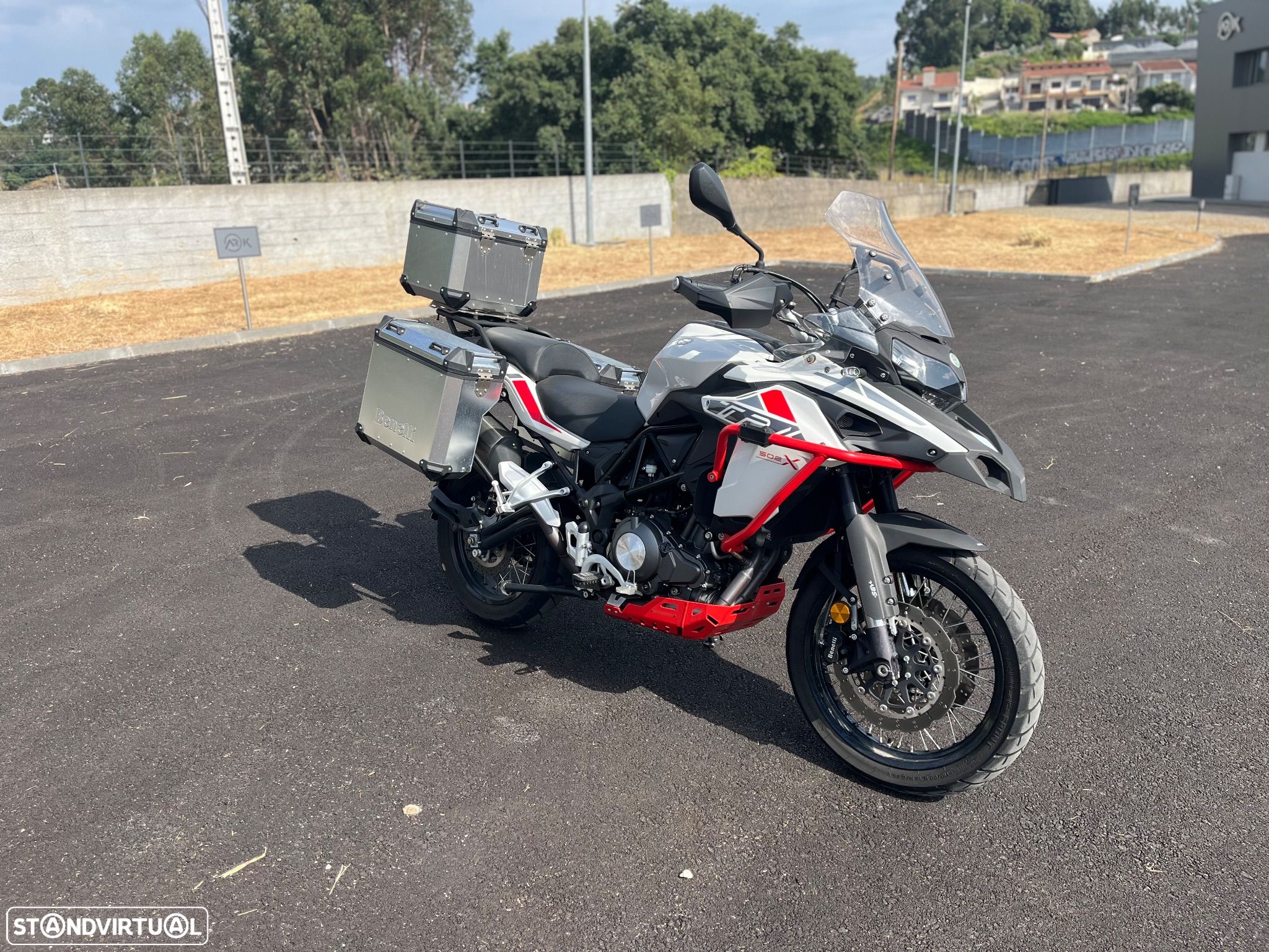 Benelli TRK 502 X - 1